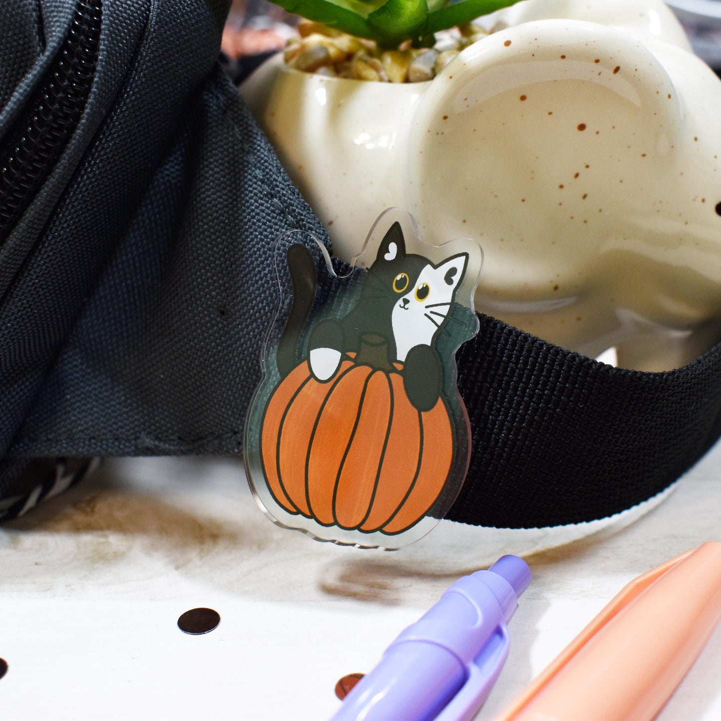 Pumpkin Cat Pin Badge